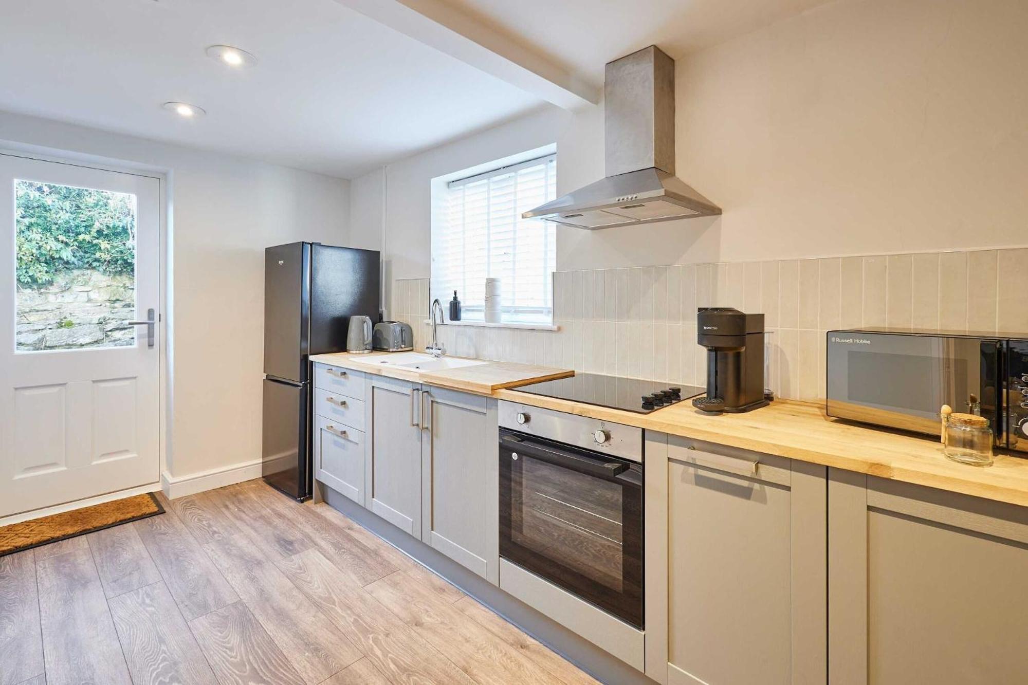 Host & Stay - The Raven Hotel Much Wenlock Eksteriør bilde