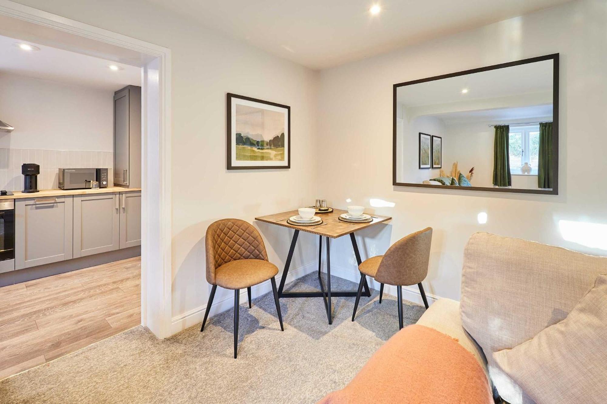 Host & Stay - The Raven Hotel Much Wenlock Eksteriør bilde