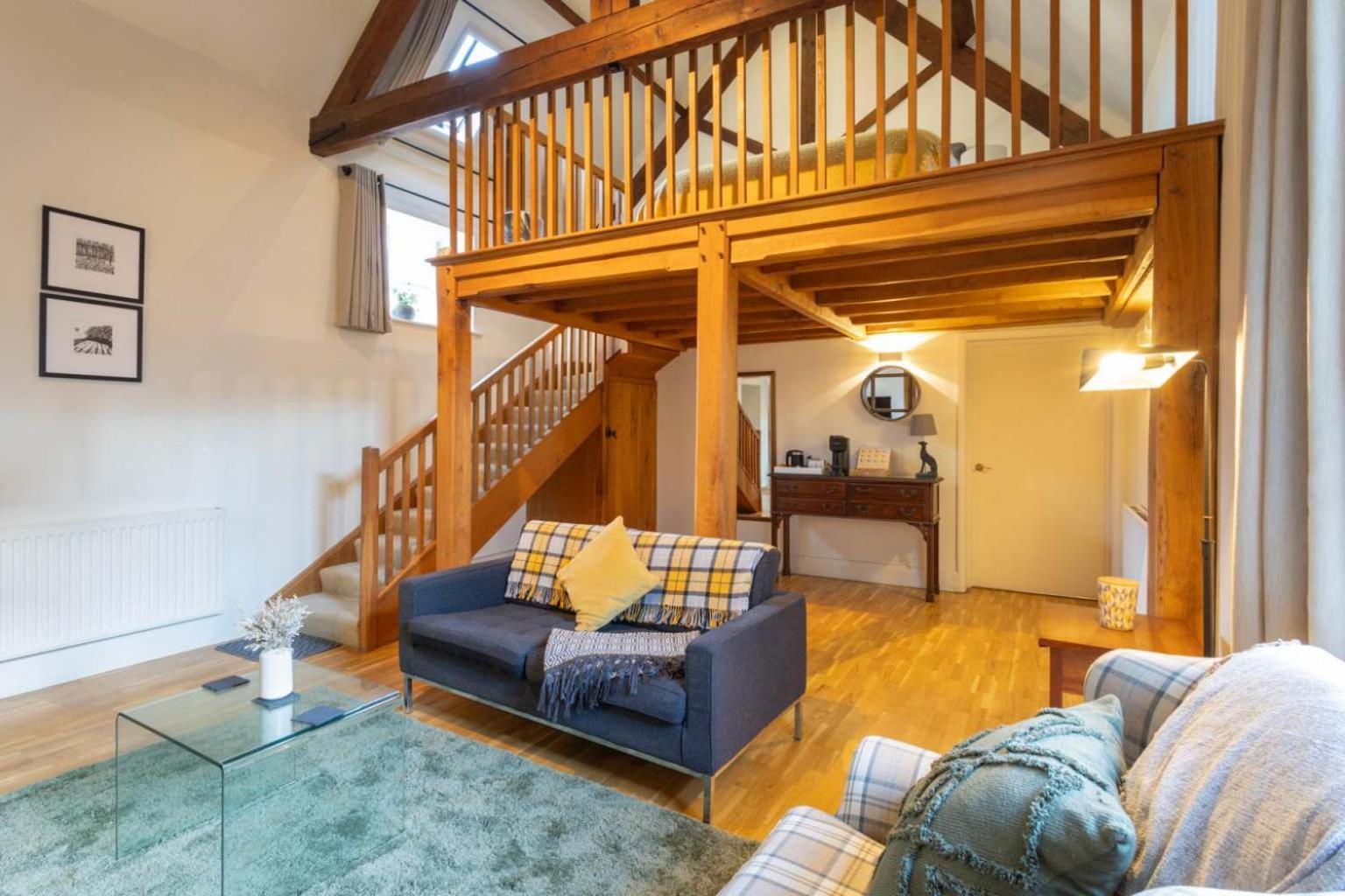 Host & Stay - The Raven Hotel Much Wenlock Eksteriør bilde