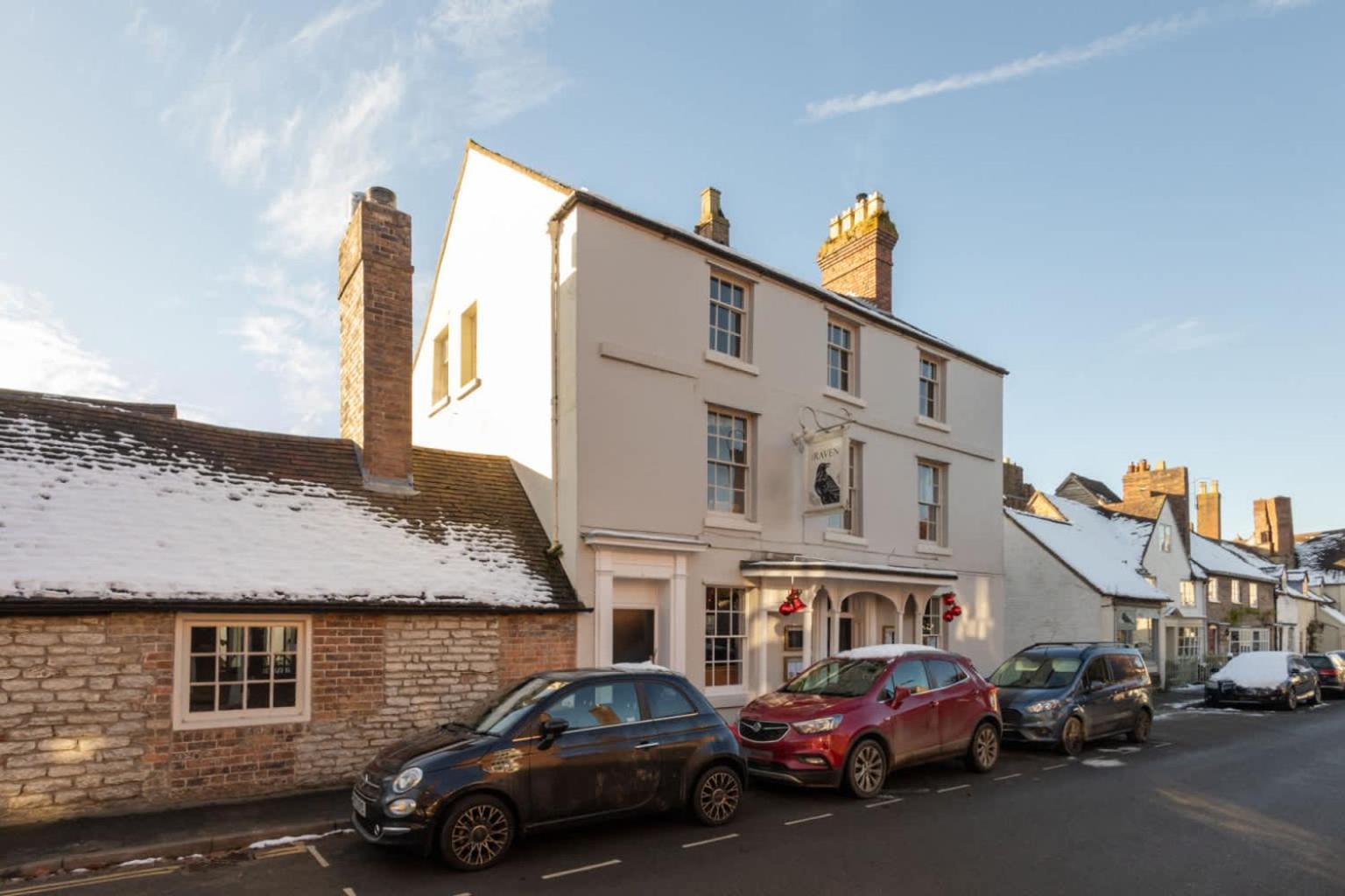 Host & Stay - The Raven Hotel Much Wenlock Rom bilde